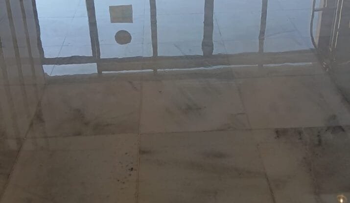 خطوات بسيطة لتلميع وجلي الرخام في جدة 1 جلي رخام بجدة